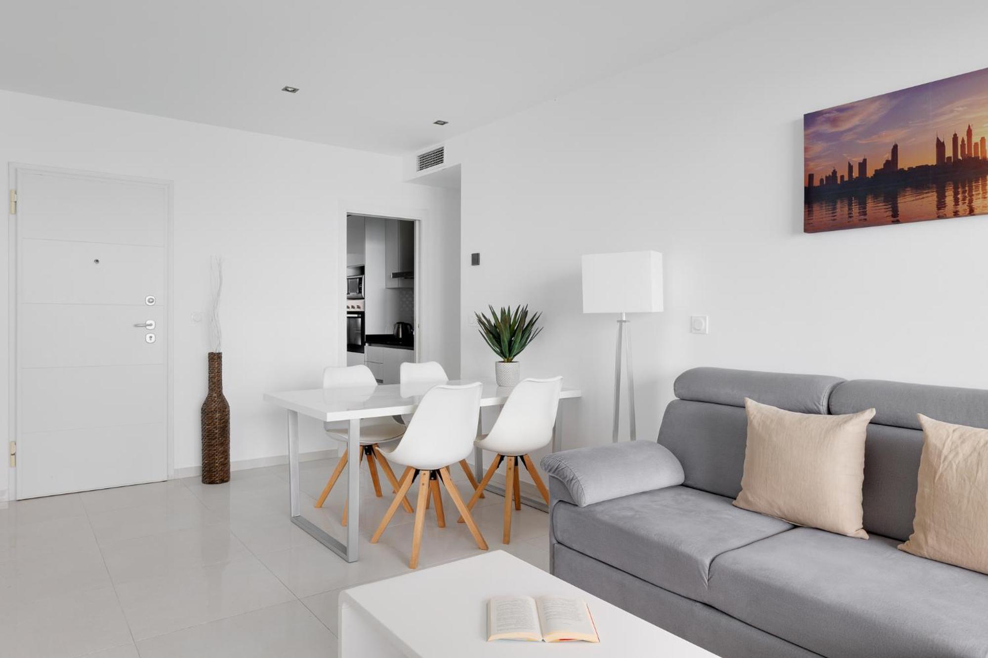 Sea Senses Blue Ocean Apartment Torrevieja Bagian luar foto
